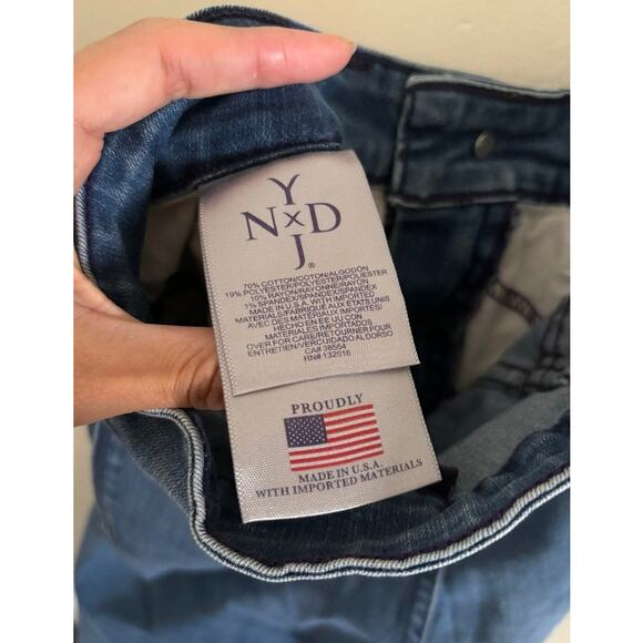 Not Your Daughter's Jeans 4 Petite Mini Boot Blue Denim - Picture 4 of 7